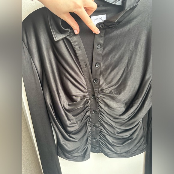 With Jean Andy Top - Picture 5 of 8